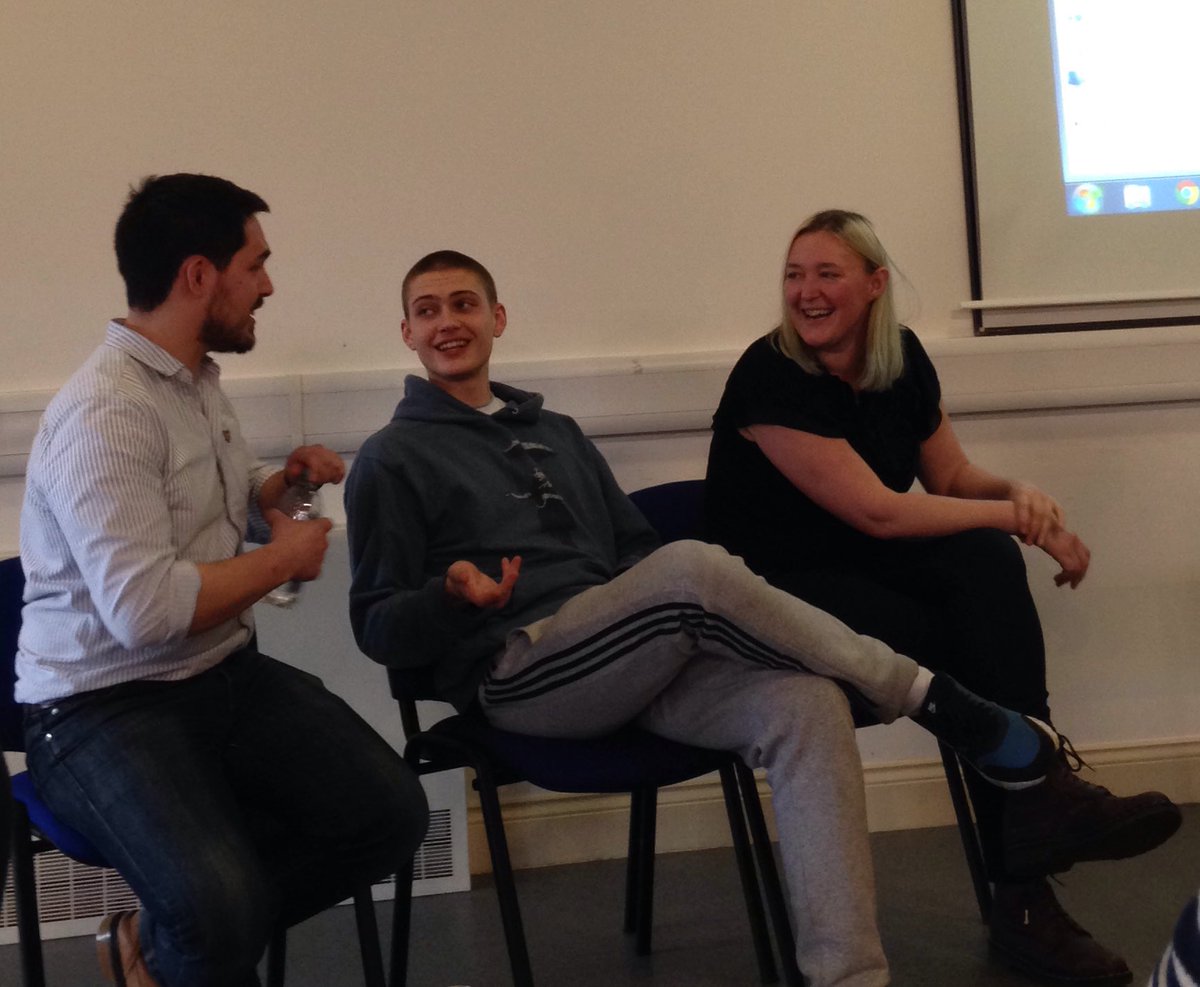 Activists from #Brighton sharing their experiences @PYScampaign @youthworkable #IDYW #EDORPREV