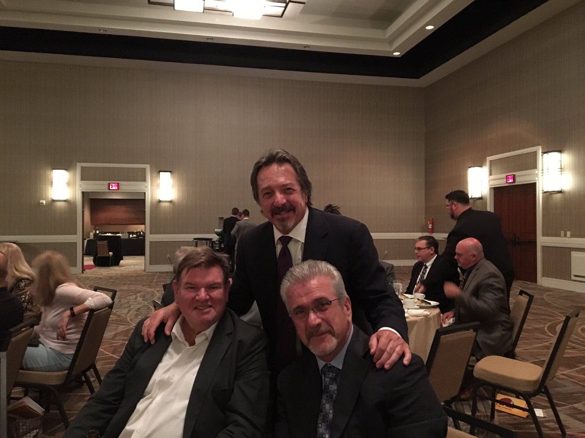 mikestramaglio's tweet photo. Last night with Mike McGuirk #procopy and Matt Alagna #alltruck https://t.co/TnKjxmZUgd