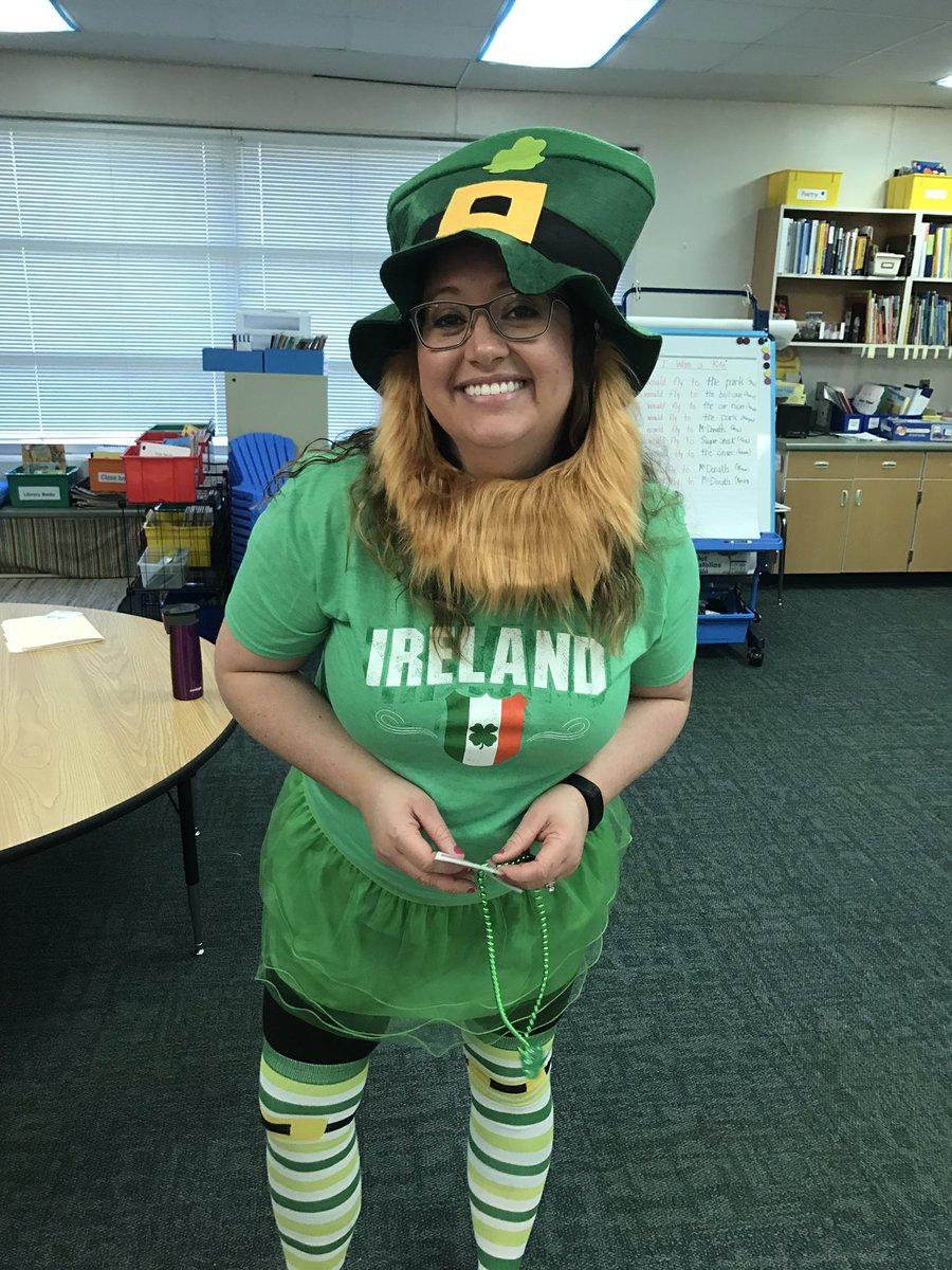 JillSharp4's tweet photo. Happy St. Pattys Day! @AshleyFengler  @UnityKnightsK5 https://t.co/ooDGyrYIie