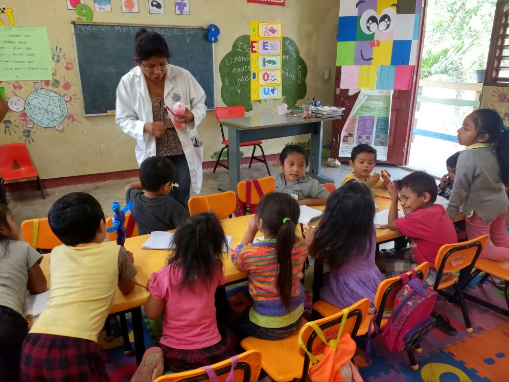 saluddigna1's tweet photo. #HagamosFuturo
#SemanaSaludBucal
#MedicoEnTuColonia
@juancarrillo58 @IslaMujeresGob #SaludMunicipal
#FranciscoMay https://t.co/vSBLaV2eGM