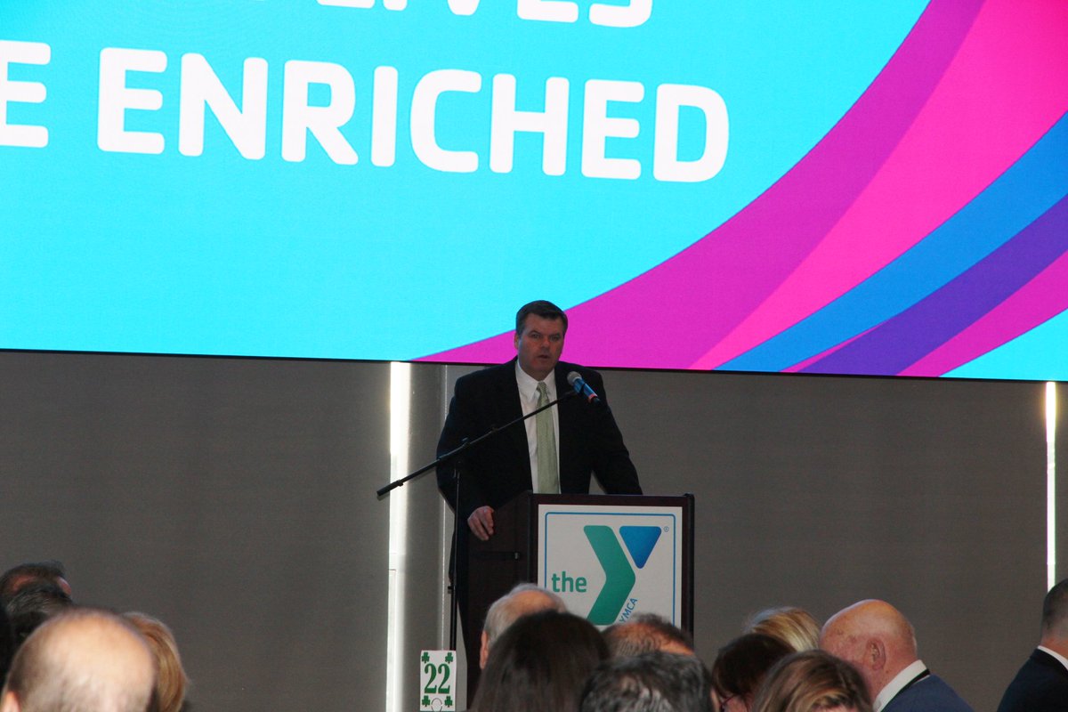 HockomockYMCA's tweet photo. Board Chair @Briearl1 leads our YMCA campaign breakfast with passion @GilletteStadium - Home of the 5-time Super Bowl Champs @PatriotPlace https://t.co/lYmRuVD7YL