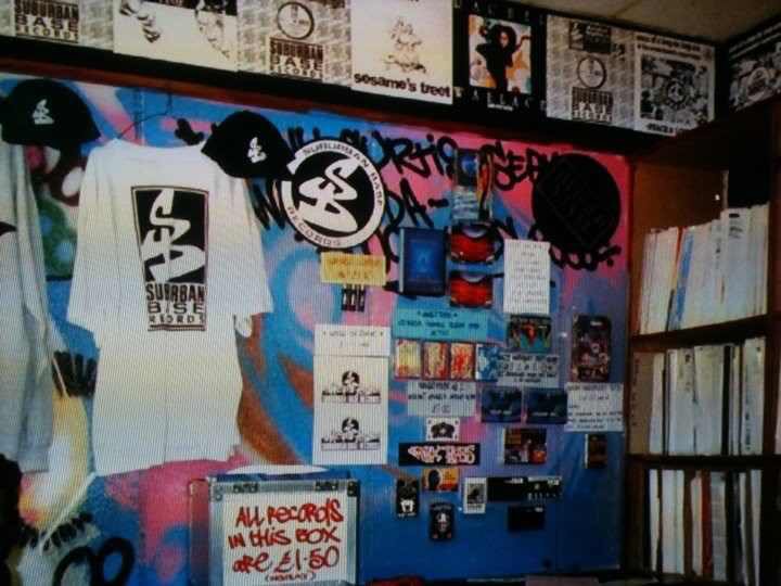 #BeforeTheInternetExisted we visited record shops like this every Sat to find the newest tunes #suburbanbase