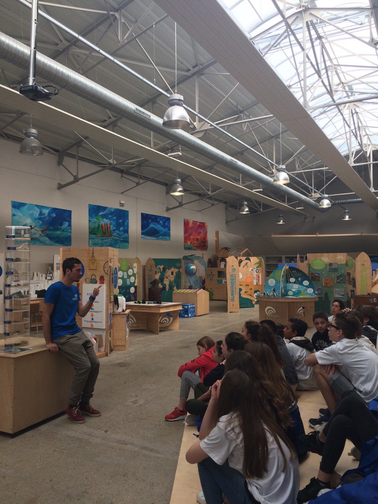CDJGERS's tweet photo. Combien de temps mettent les déchets à se dégrader? #recyclage #prevention #protectiondulittoral @SurfriderCampus https://t.co/BcIt0D1YFo
