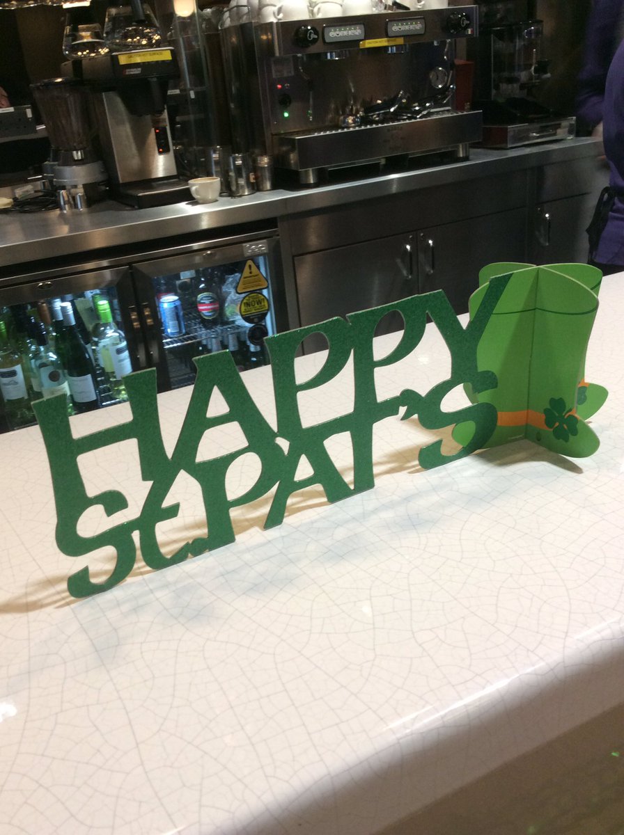 tedtrek69's tweet photo. #HappyStPatricksDay to all from @CoGCScholars @CofGcollege Delighted to host a Business Breakfast this morning in celebration. @WMccurrach https://t.co/469Xz0xtxJ