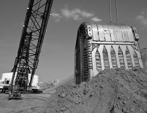 SSAB_AB's tweet photo. Read how to add even years of trouble-free operations with #Duroxite overlay on top of @hardoxofficial steel plate https://t.co/OeUizjc3Bk https://t.co/Y4nRse4R5e
