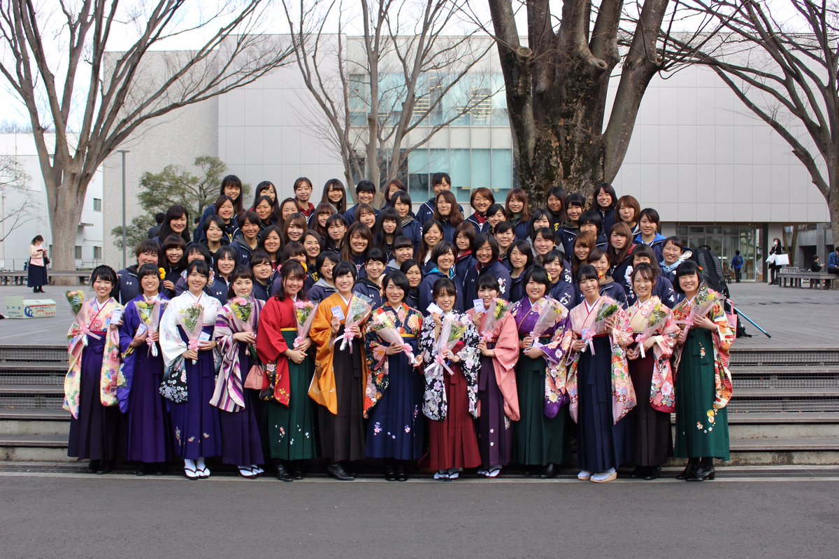 東京学芸大学女子ラクロス部 今日は東京学芸大学平成28年度卒業式でした 卒業される4年生の袴姿はとても綺麗で 先輩方との様々な思い出が思い出されました 私たちに優しく厳しく 沢山のことを学ばせて下さった先輩方には感謝でいっぱいです 本当に 東京学芸大学女子ラクロス部 今日は東京学芸大学平成28年度卒業式でした 卒業される4年生の袴姿はとても綺麗で 先輩方との様々な思い出が思い出されました 私たちに優しく厳しく 沢山のことを学ばせて下さった先輩方には感謝でいっぱいです 本当に