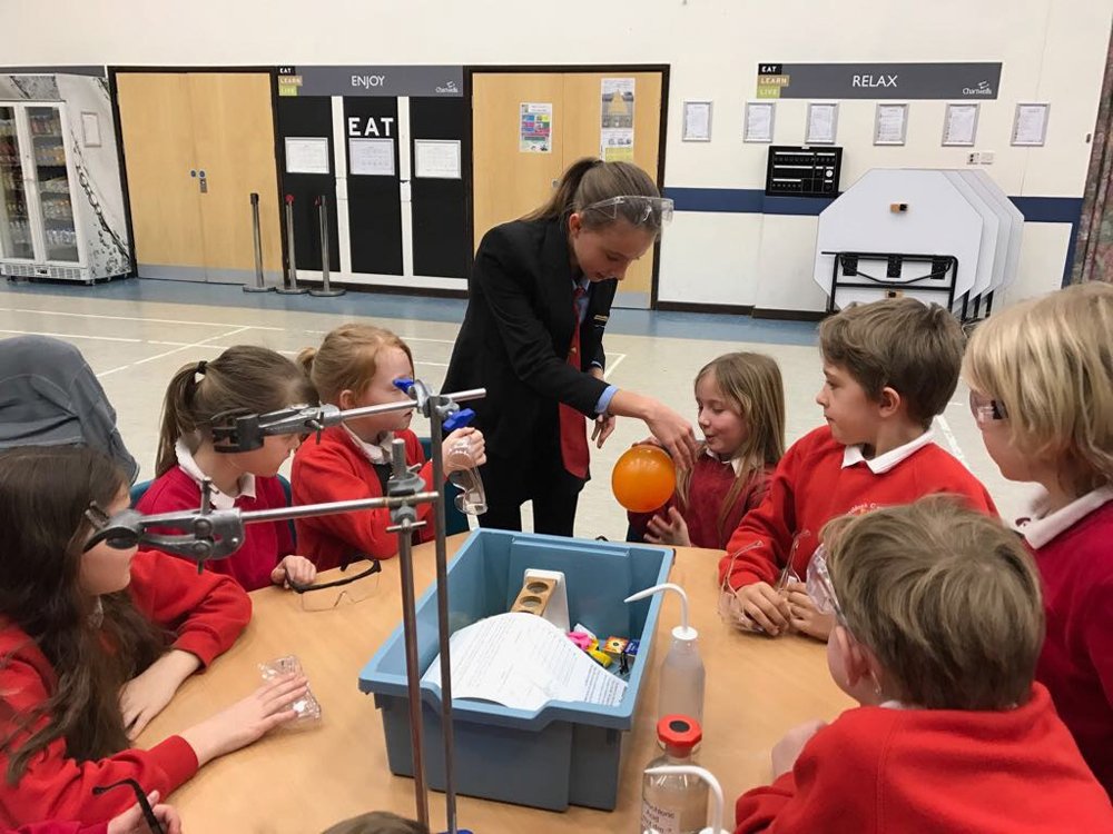 Liskeard_School's tweet image. To celebrate #DemoDay17 Mr Inger &amp;amp; the Science Leaders led a change themed interactive session!  #BSW17 @BritSciAssoc @ScienceWeekUK