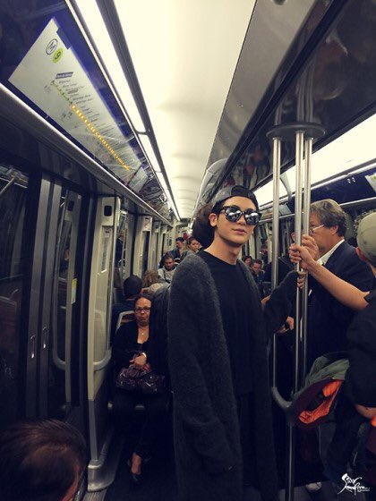hyungsikpics's tweet photo. boyfriend material, AGAIN https://t.co/bUnOBDWfaw