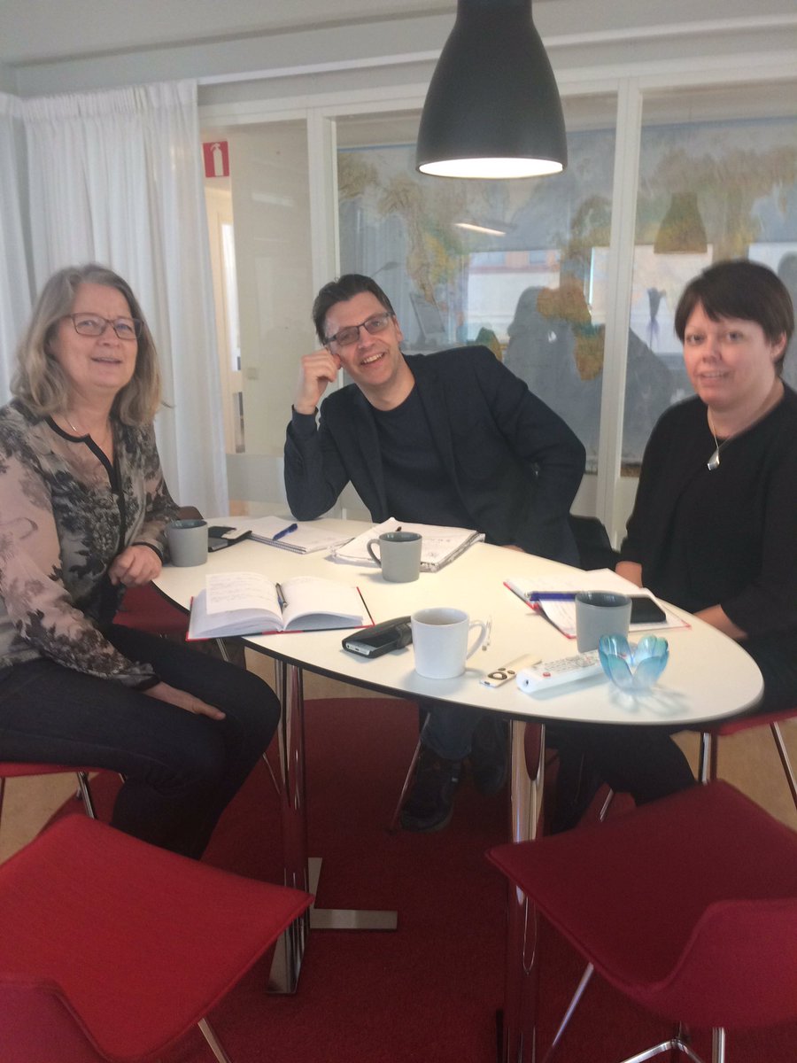 LBorgemo's tweet photo. Strategiska överläggningar med @CarinaLindgren2 @InfoRFKL https://t.co/col5IXvgVz