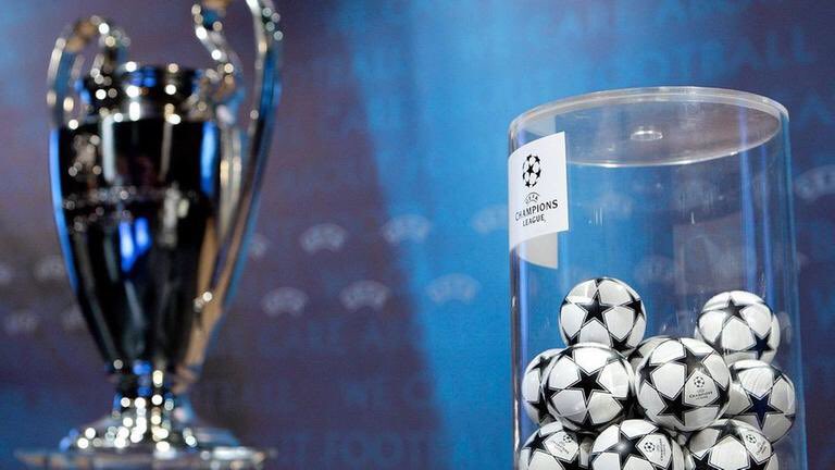 SchaFFerP89's tweet photo. @SkySportNewsHD 
Vor dem Fernseher zittern 😜😄😍
🕛 #Countdown läuft. 
#FCBayern #ChampionsLeague 🔴⚪️⚽️🙏
( Bitte nicht Dortmund ) 😹 https://t.co/pudHaE4wYh