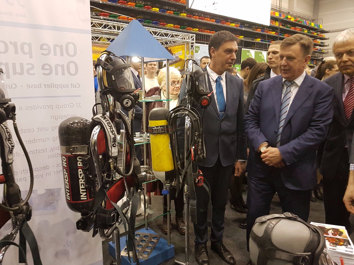 Izstādē "Ražots Liepājā", atzinu, ka #Liepāja ir viens no ražošanas centriem - tās uzņēmumi spēj konkurēt vietējā un starptautiskā mērogā.