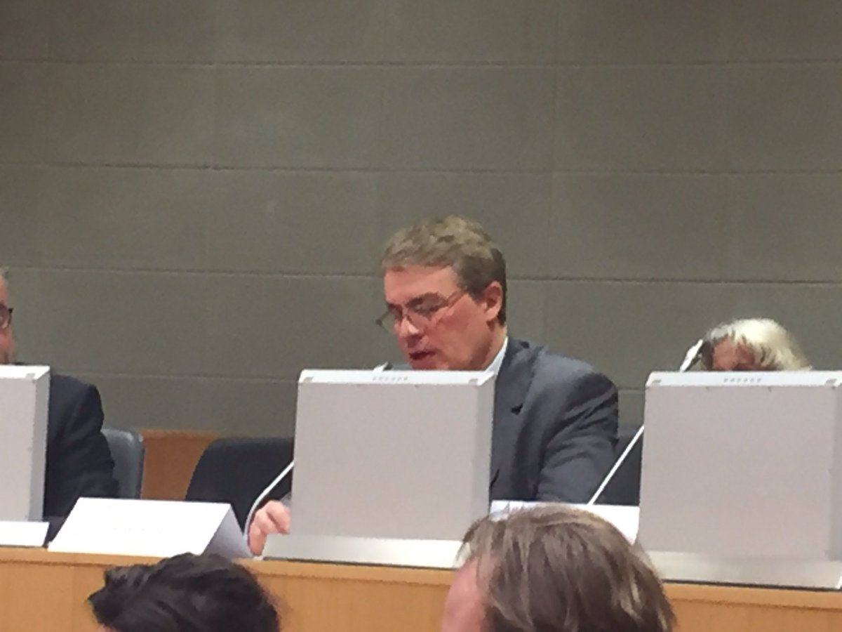JeanMichelSavin's tweet photo. @pbloche au séminaire #loicap à #strasbourg : "L'article 88 remettra l'#architecte au cœur du projet" @Architectes_org #teamarchi https://t.co/jRQMtANeXJ