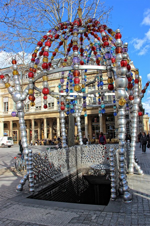 A blue sky, a metro station that's a work of art #parisinthespring ❤️   
Metro: Palais Royal near Louvre...