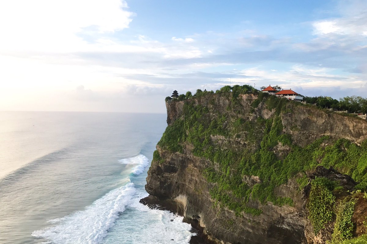 Bali vibes. 🌊🌴✨