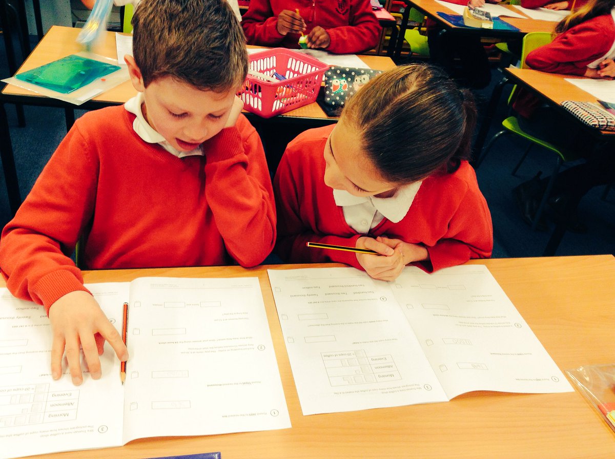 redhillfield's tweet image. Impressive collaborative working in Year 6 today.
#aproblemshared