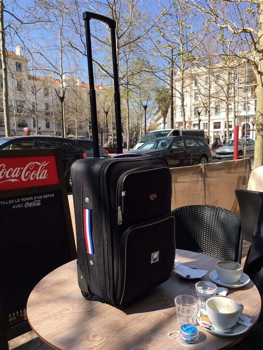 CyclusAnalytics's tweet photo. Last cappuccinos @MIPIM before taking this bag full of work back to Amsterdam #ActionableIntelligence #BiggerData https://t.co/2RvtpQ2SyA