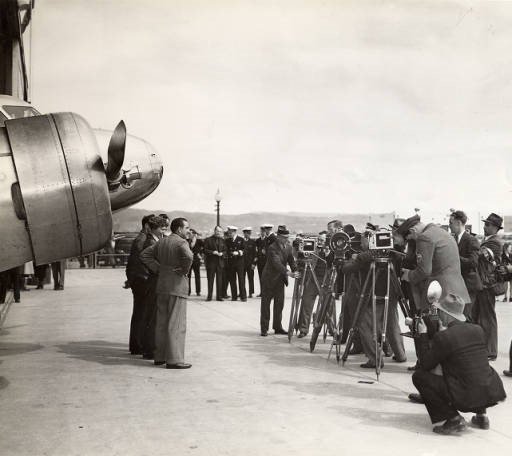 80 years ago today #AmeliaEarhart left on her first attempt to fly around the world. More on the blog (part 2): bit.ly/2nv9CXJ #otd