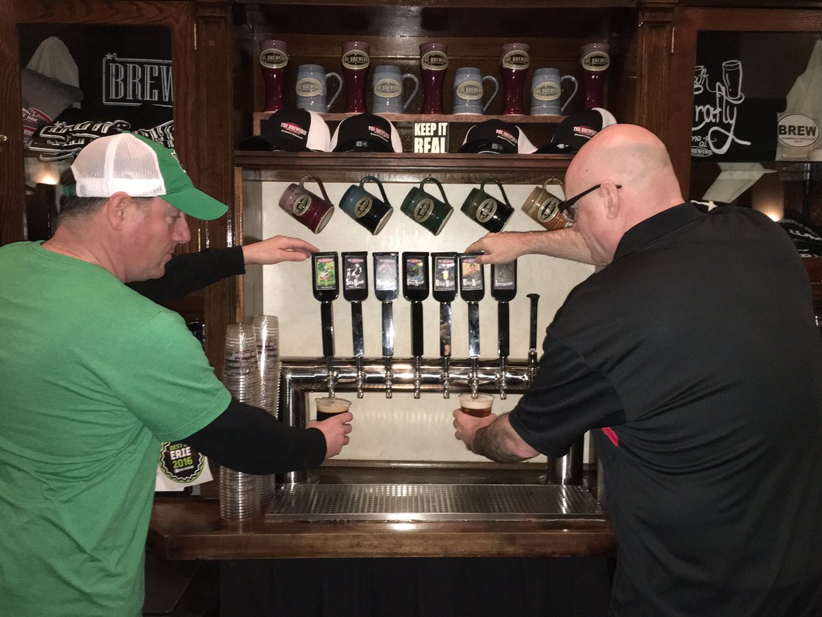 BREWERIE's tweet image. @mojo_rocket &amp;amp; @allancarpenter w/ The Ceremonial St. Paddy's First Pour. They didn't blow it folks! @Rocket101erie