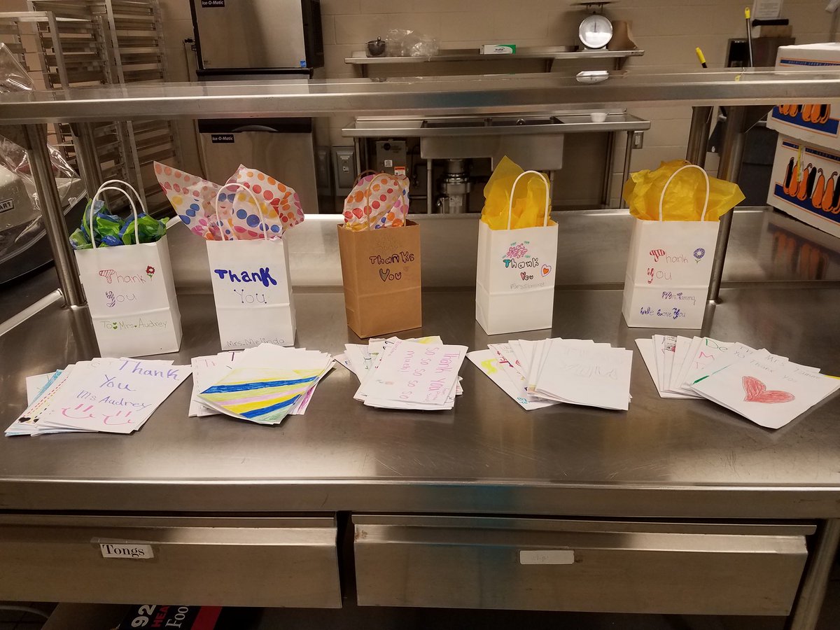 DawesCafe's tweet photo. The children at Dawes sure do know how to make us feel special! #dawesome #supportstaffweek https://t.co/6tGVNP3fty