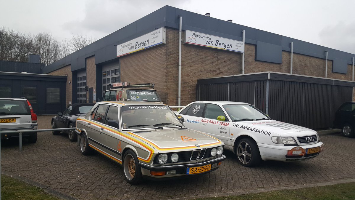 Net de bmw weer opgehaald bij Autoservice Van Bergen in Leek. Topservice zoals altijd! 👌
#onderhoud #apk