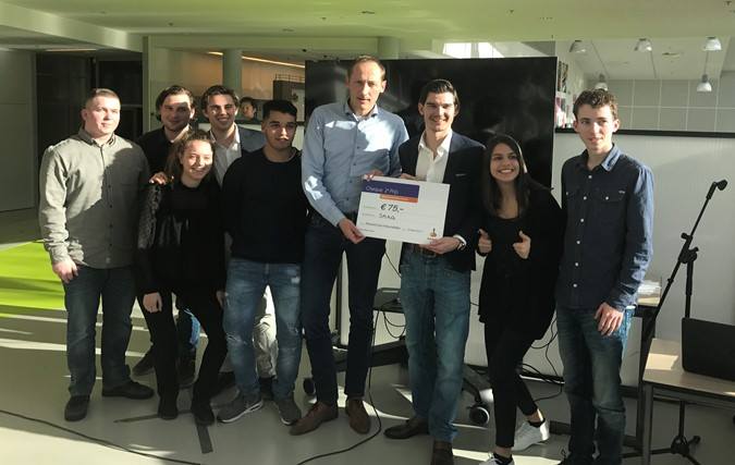 SmaQelijk's tweet photo. SmaQ wint de 2e prijs tijdens de BG Ondernemingsplanprijs 2017!!! #JongOndernemen #SmaQelijk https://t.co/6vM8Tlayt0