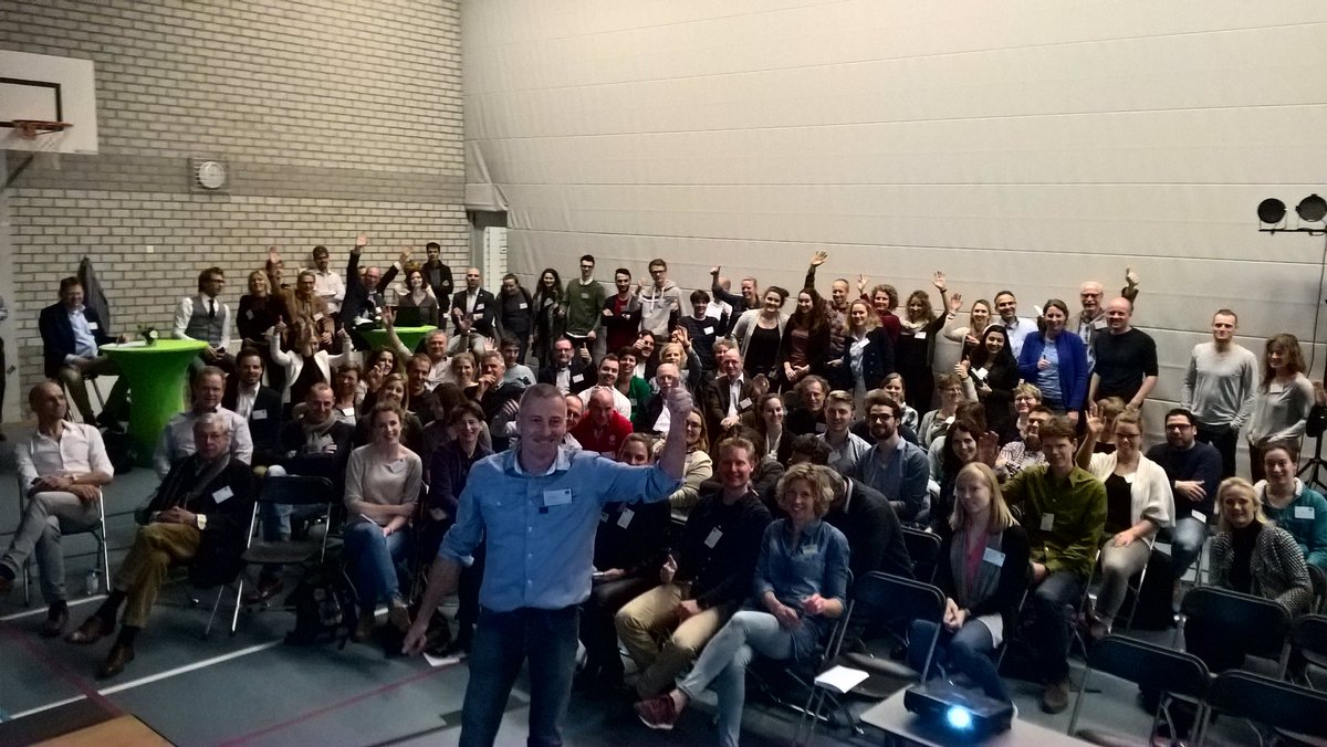 Jeroen Olsman (@jeroenolsman) on Twitter photo Henk Zijlstra van <a href="/OIMOrthopedie/">OIM Orthopedie</a> start zijn presentatie met bewegen wat past in het thema van het symposium van <a href="/ispo/">ISPO</a> en <a href="/Vogellanden/">Vogellanden</a> Henk Zijlstra van <a href="/OIMOrthopedie/">OIM Orthopedie</a> start zijn presentatie met bewegen wat past in het thema van het symposium van <a href="/ispo/">ISPO</a> en <a href="/Vogellanden/">Vogellanden</a>