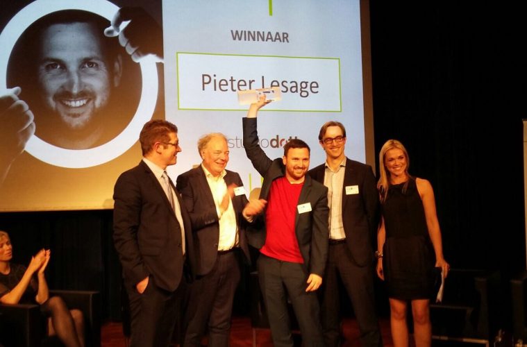 BusinessInA's tweet photo. Antwerpse Jonge Ondernemer van het jaar is @pieterlesage van @studott, met kantoren in Antwerpen en Hong Kong: https://t.co/conaSbVXT6 https://t.co/GyYh2ed0Jw