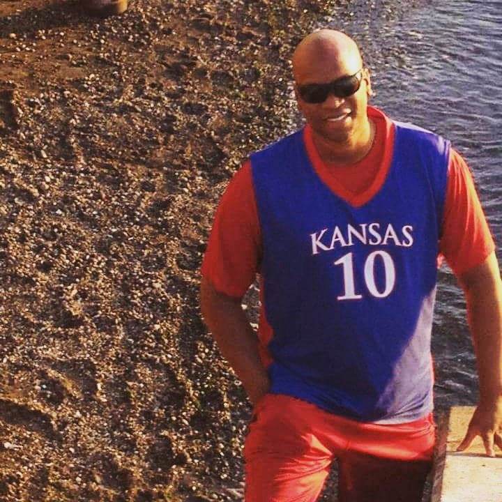 Ksea425's tweet photo. #Gameday #RockChalk https://t.co/FctChszFCv