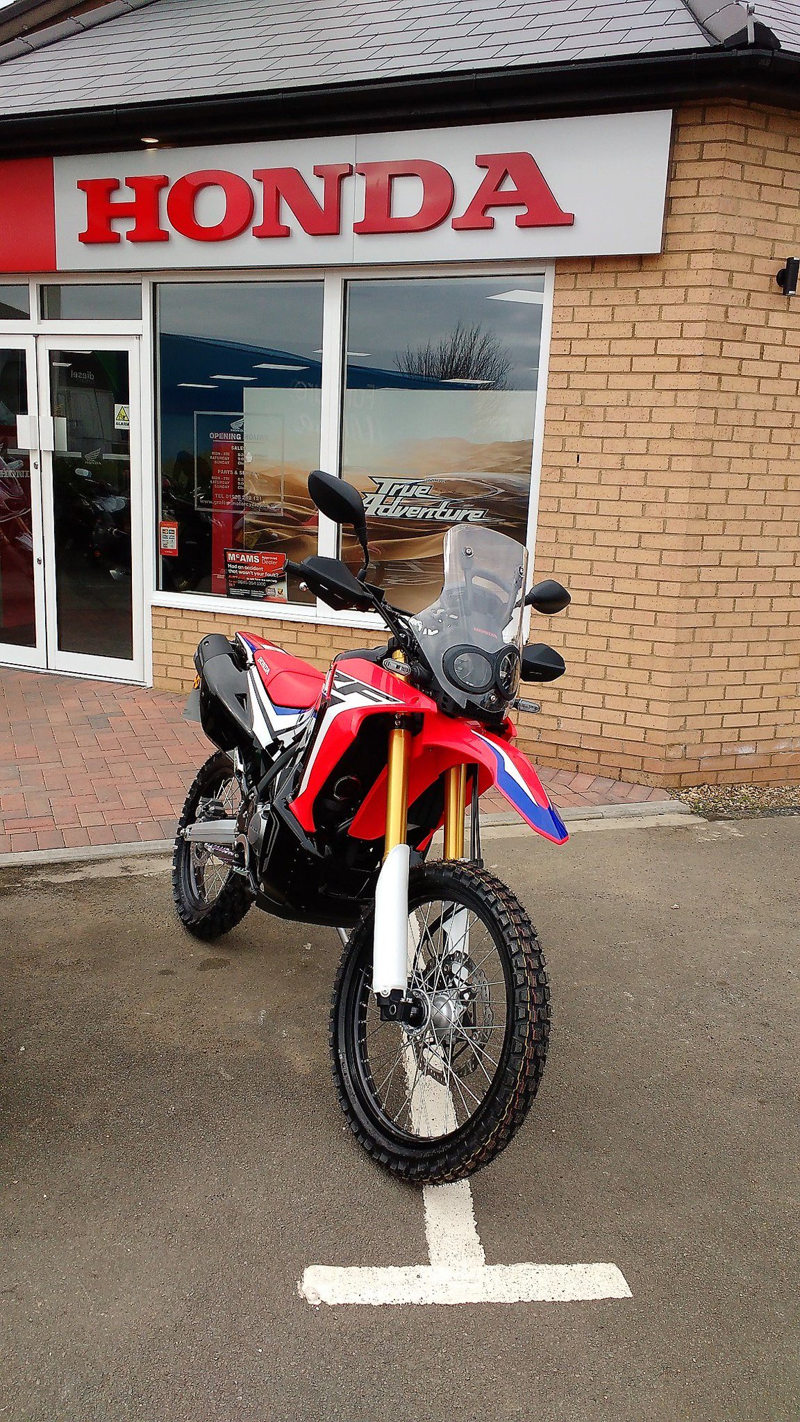 GRAFTON MOTORCYCLES в Twitter "THE 2017 CRF250 RALLY! AVAILABLE TO ORDER NOW! GMOTORCYCLES 