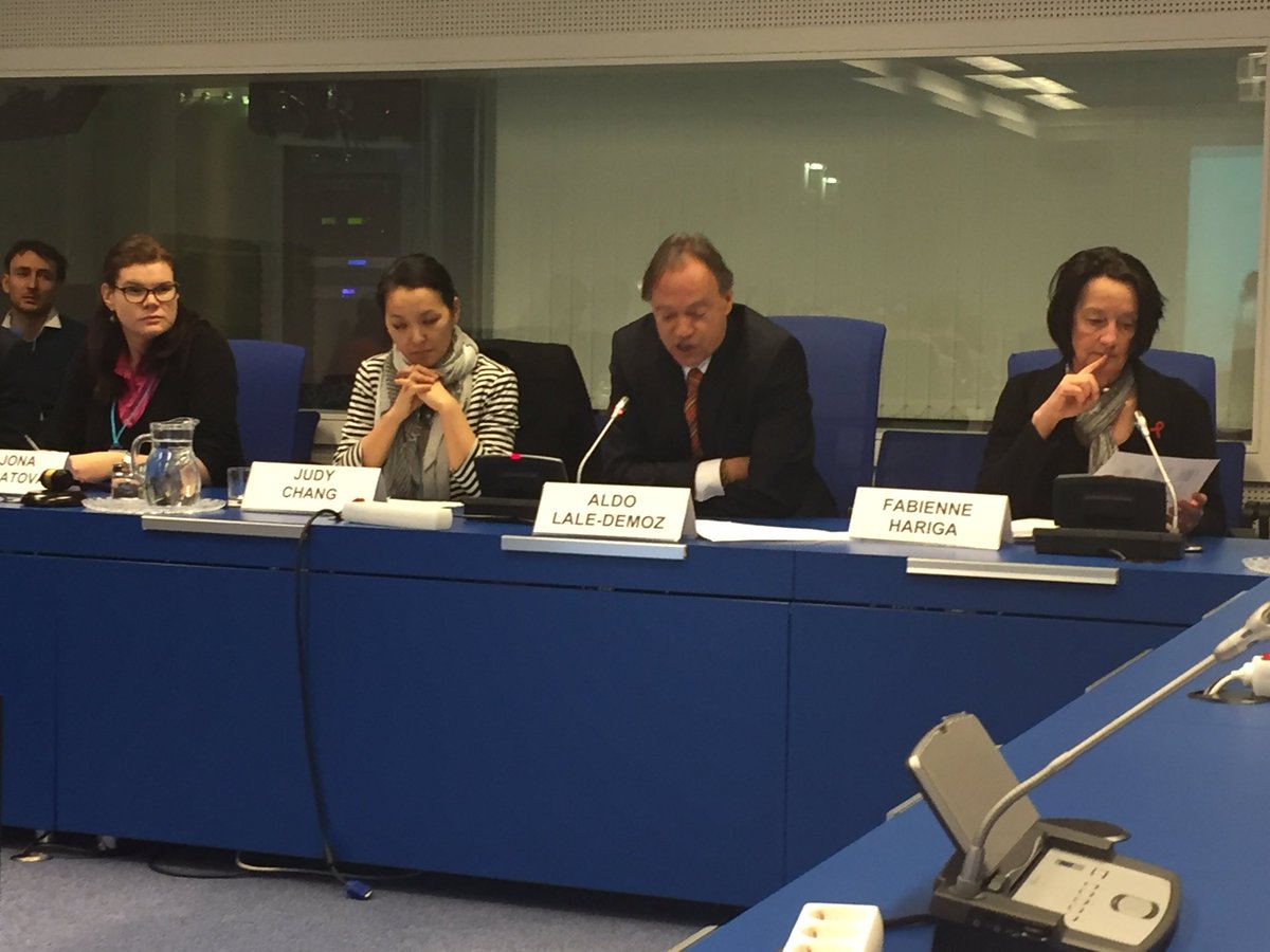Ehab1Salah's tweet photo. @AldoLale community mobilization is crucial for the implementation of the UNAIDS fast track strategy to #endAIDS @UNODC_HIV #60CND https://t.co/8MZSX9Ceuw