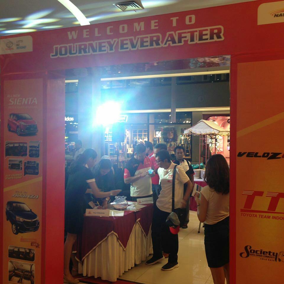 NASMOCOworld's tweet photo. Malam Nasmoco Lovers!
Malam ini kita ada kegiatan bertajuk Journey Ever &amp; After 
Acara ini bertempat di Atrium Solo Paragon https://t.co/Vfy2XwDk0h