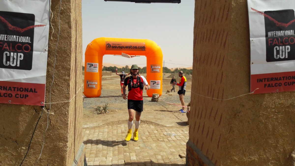 CarrerasMontana's tweet photo. SPRINT FINAL DE INFARTO! Lucha por la 7°posición Josemi Fernández, Dmitry Erokhin y Rubén Rojas #EstoesFalcoDesert 👉 https://t.co/bqWfA2hLfN https://t.co/L2nFRzGJgX