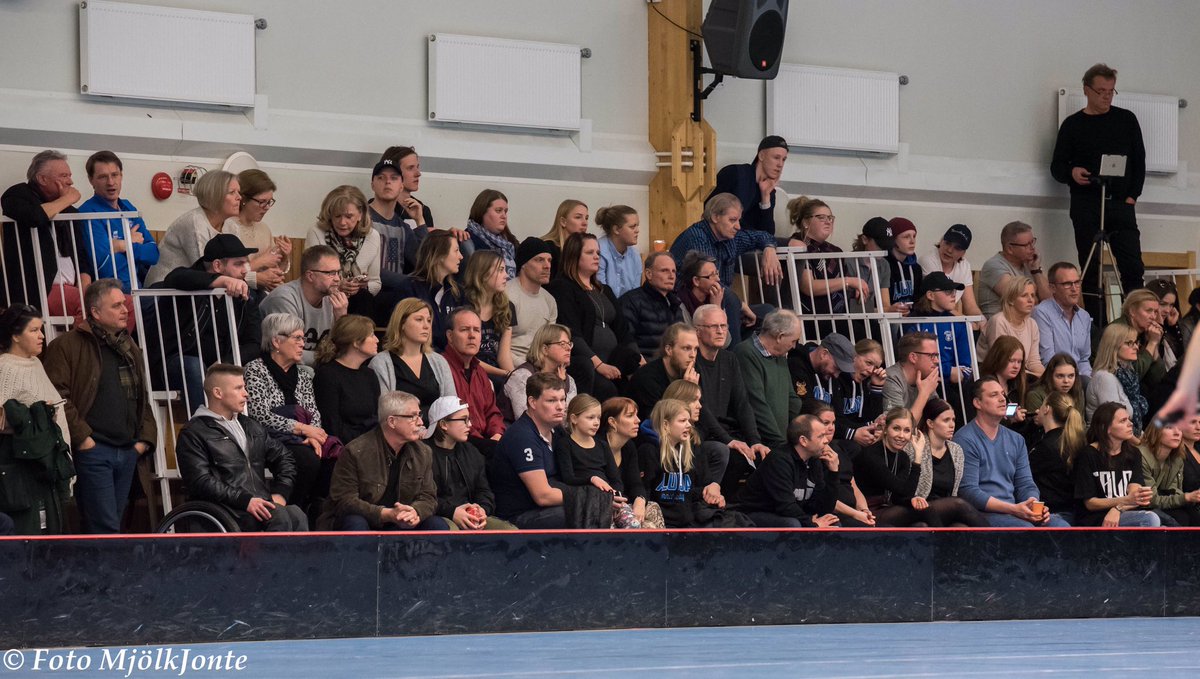 Gameday! Derby och division 1 plats i potten... Kom i tid - hårt tryck på biljetterna. Insläpp från 19.00. #allaskadit