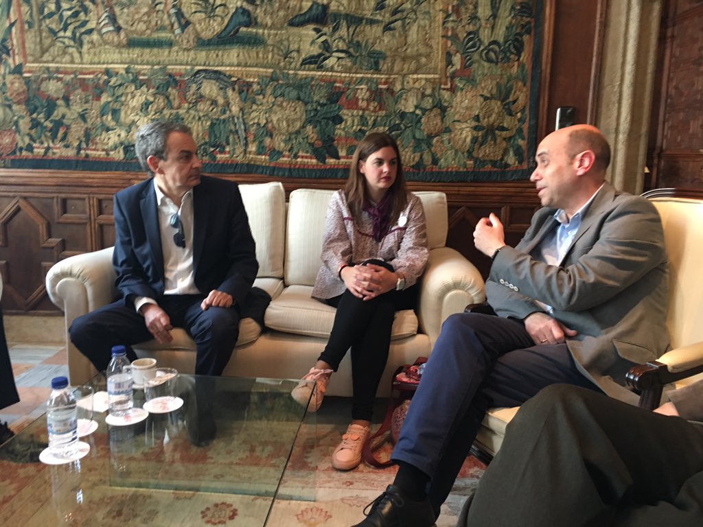 AmparoPanadero's tweet image. Estic enamorada d aquestes dones i aquests homes #Dignitat #Honestedat #Transparència #Autenticitat #Y Orgull