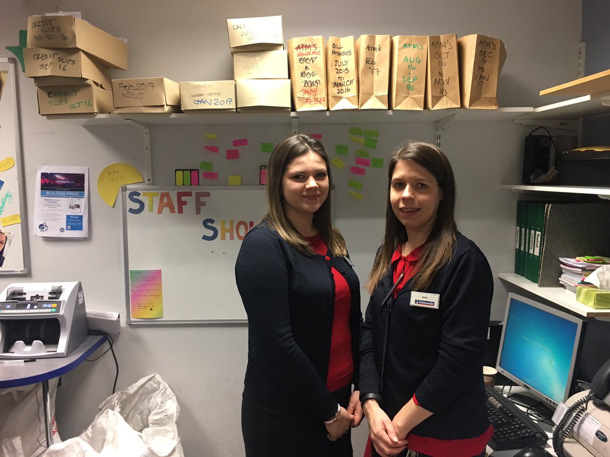 pipsiidaisy16's tweet photo. A very happy sunny morning for me and Anna... we won the PRIDE shoutouts this week! ☀️#teamryan #Guildford @NBSSouthernEng https://t.co/CqSt0rJkXa