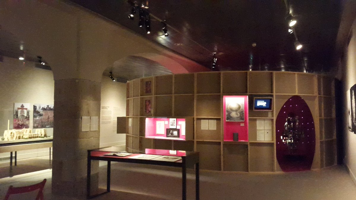 peinadormarta's tweet photo. Último finde #ExpoDesig @cececebe 1000m2 de espacios para el deseo s.XVIII hasta hoy Disfrútala con audioguia @nub_art incluida en entrada https://t.co/mC0zXdvkmW