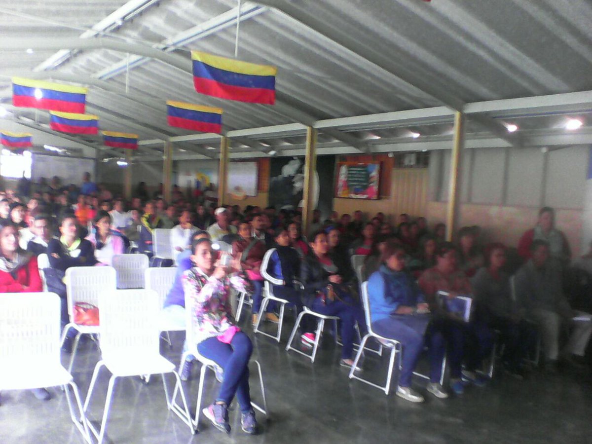 formdocmerida tweet media