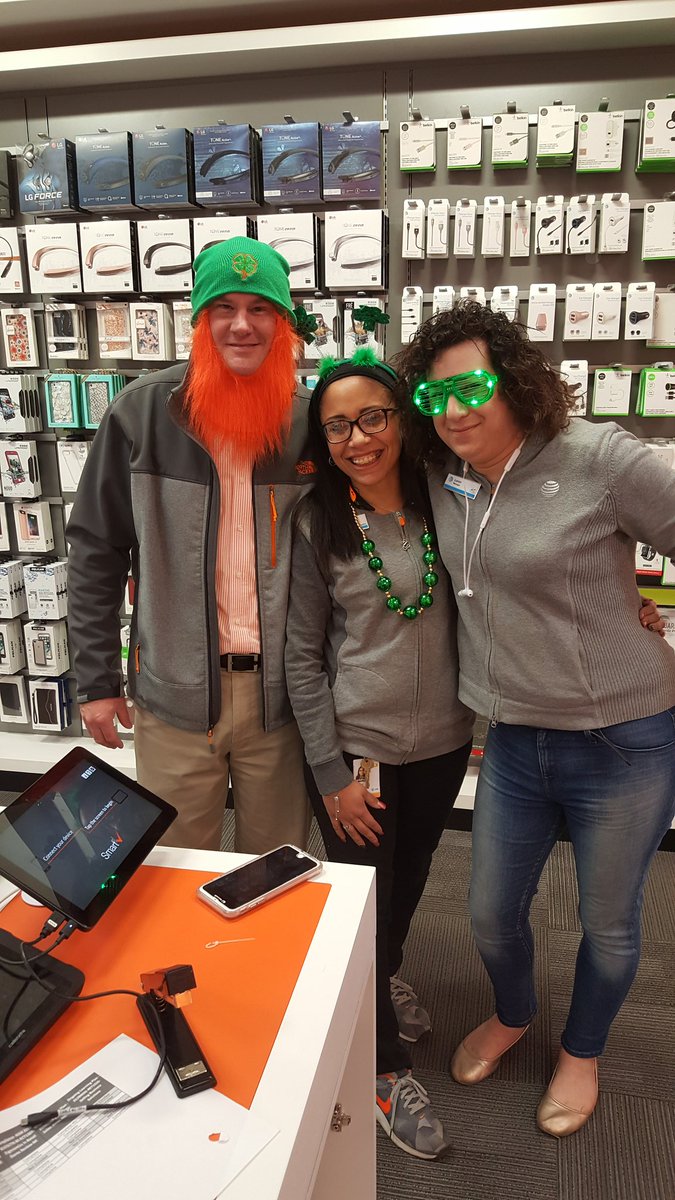 HargartherBrian's tweet photo. #NYNJ
#LIFEATATT
#MARSELLO
#UBM
#MONEYPALACE https://t.co/wLnLZj8Jsb