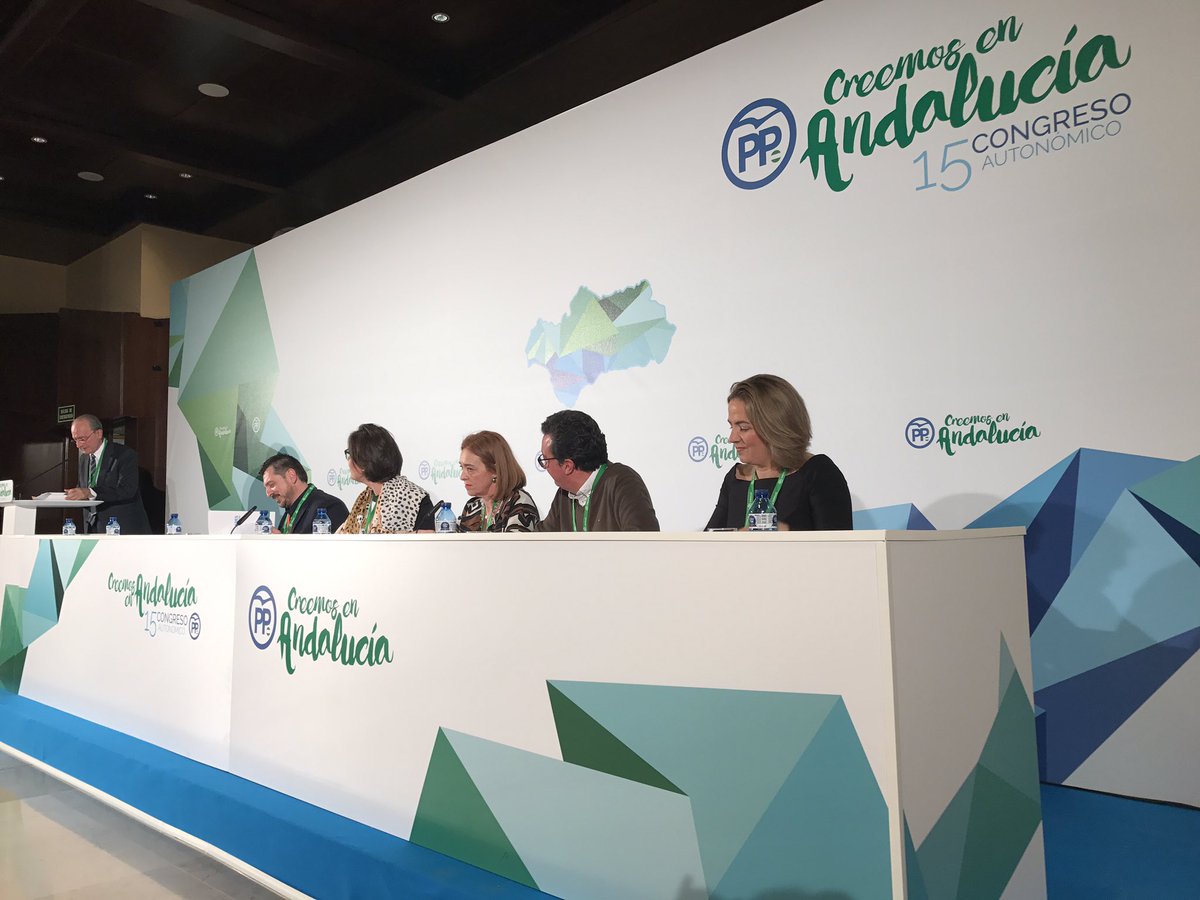 pphuelva's tweet photo. 📸Da comienzo la Ponencia #PPAndGO "Conectados con #Andalucía, apostando por la innovacion" del #15CongresoPPA. #CreemosenAndalucía https://t.co/8rnwsh0bNA