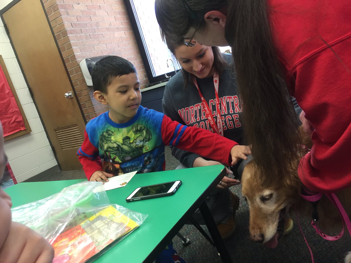 SizemoreGreen's tweet photo. Dogs in the house!
@SerenaHills_161 https://t.co/CZn9LH6iQK