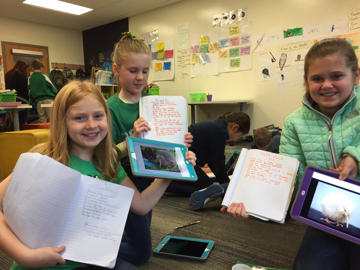 mrothbard1's tweet photo. #mvlearns Ms. Lovejoy's Learning about birds. Students chose the groups they wanted to be in. Choices were mammals birds and reptiles. https://t.co/WmPwa7gIyk