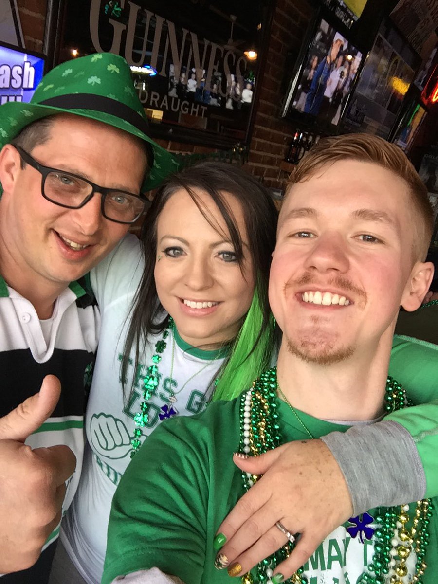 RadioBic's tweet photo. .@MarylynNews and I hangin' with a LEGIT Irishman! #IrishBrian @y102krny @KQKYFM @cunninghamspub #HappyStPatricksDay https://t.co/1yEQ4k6fz0
