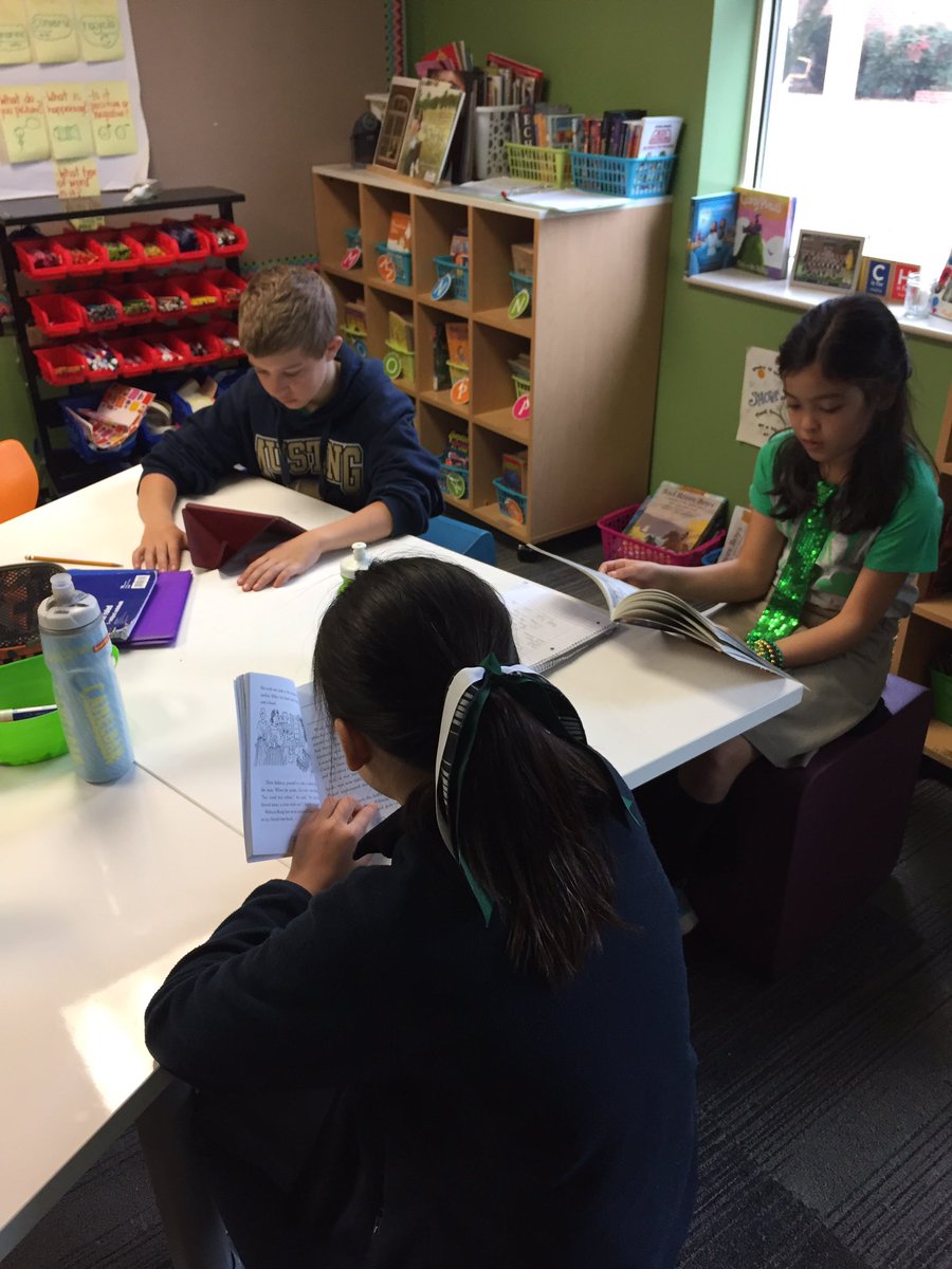 mrothbard1's tweet photo. #Mvlearns actively engaged in reading about westward expansion https://t.co/qIR14CoEs5