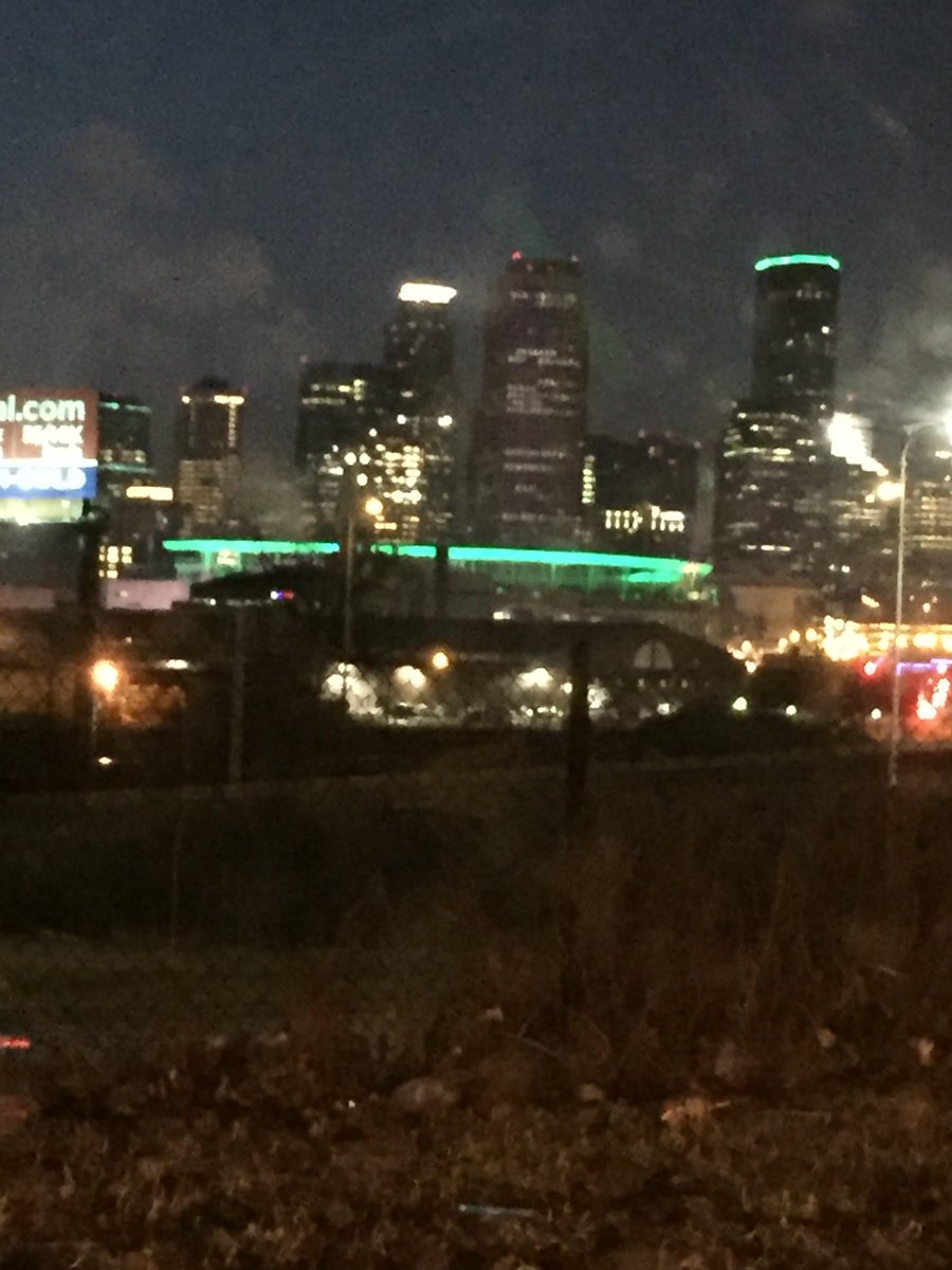 DaveStPeter's tweet photo. Loving the NEW roof canopy lighting at Target Field. Happy St. Patrick's Day to all. https://t.co/1Jb3wV4Mj7