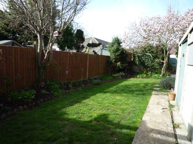 3 Bed family home in Alverstoke for rent from MAY 2017 bit.ly/2nzoz84 #Gosport @PropertyHants @LeadersSouth <a href="/Neal_Ball_AM/">Neal</a>