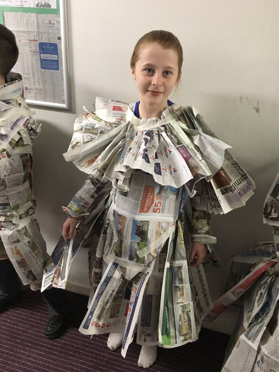 Year five Tudor fashion show! Making Tudor costume from newspaper! Year five Tudor fashion show! Making Tudor costume from newspaper!