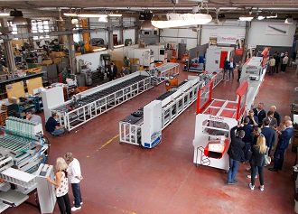 MacPlasMagazine's tweet photo. Tre in una - 4000 metri quadrati di passione per l’#industria https://t.co/Lwt0la6Rc5 #MacPlas #Baruffaldi #Primac #Dosi #Fusignano https://t.co/KdSEHA7UYX