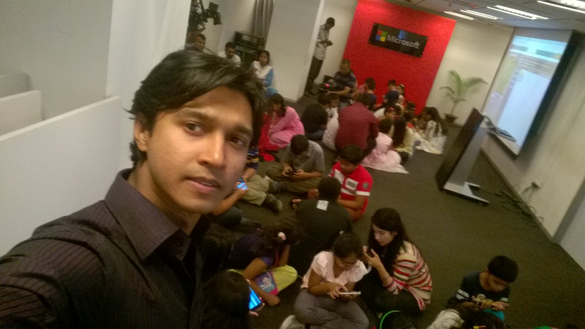 nakib_juris's tweet image. #HoursOfCode #MicrosoftBangladesh #Microsoft Code.org