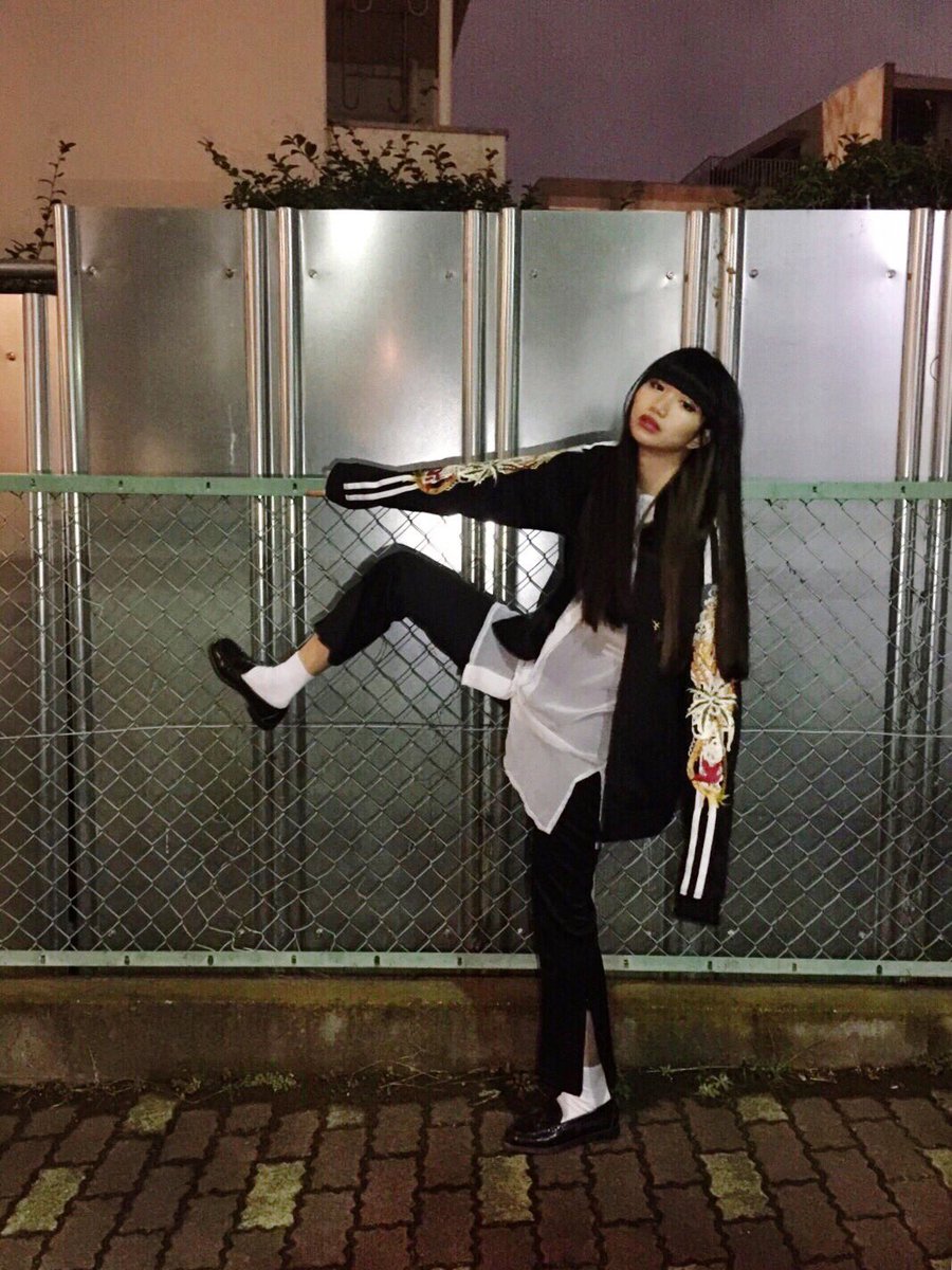 アリスムカイデ Pa Twitter 人のジャージを勝手に着ていたら ヤンキーじゃん と言われたのですが貴様のです アリスムカイデ Pa Twitter 人のジャージを勝手に着ていたら ヤンキーじゃん と言われたのですが貴様のです