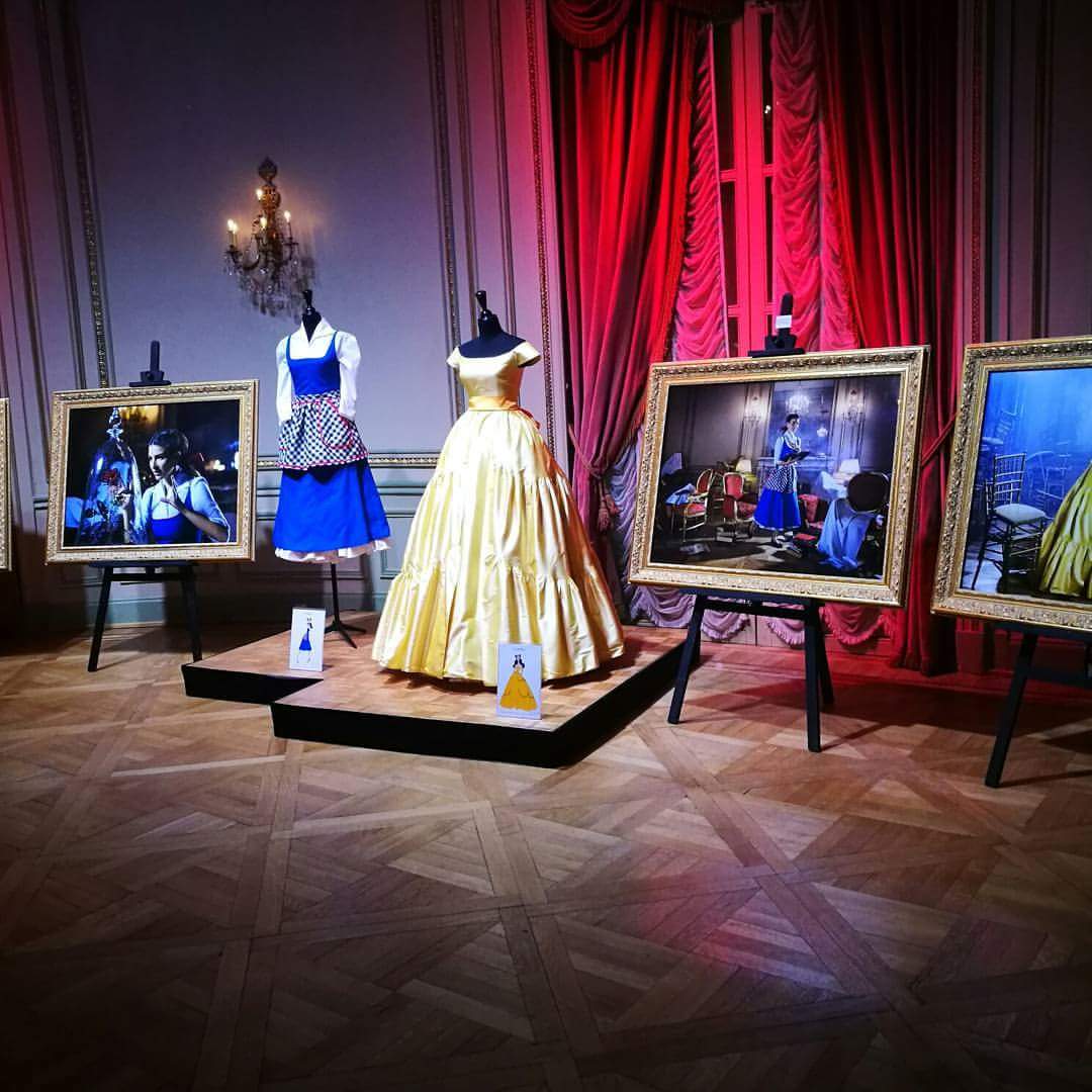 FLatelier's tweet photo. Fue increíble la presentación   en #argentina  de #LaBellaylaBestia con @MKloosterboerok  #SoyPrincesaSiendoYo #BuenViernes #Disney https://t.co/F2Ly0egpsY